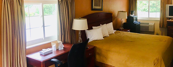Hotel Amenities Rochester | Smoking & Non-Smoking Hotel Rooms
